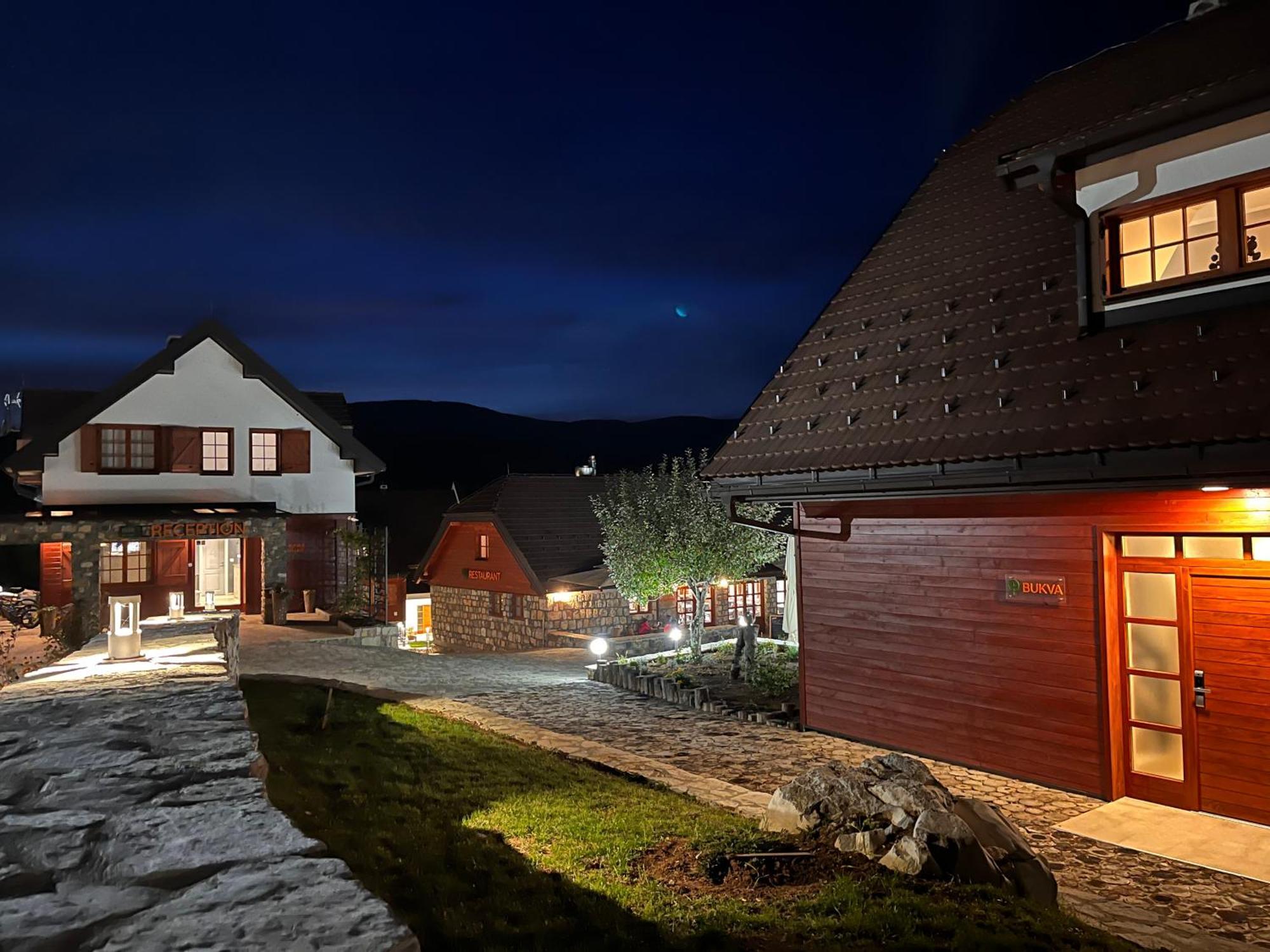 Plitvice Village Кореница Экстерьер фото